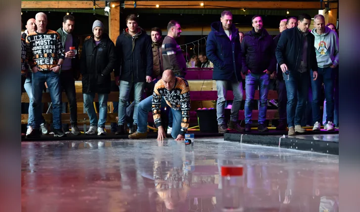 Shoes by Boudewijns Familie Curling