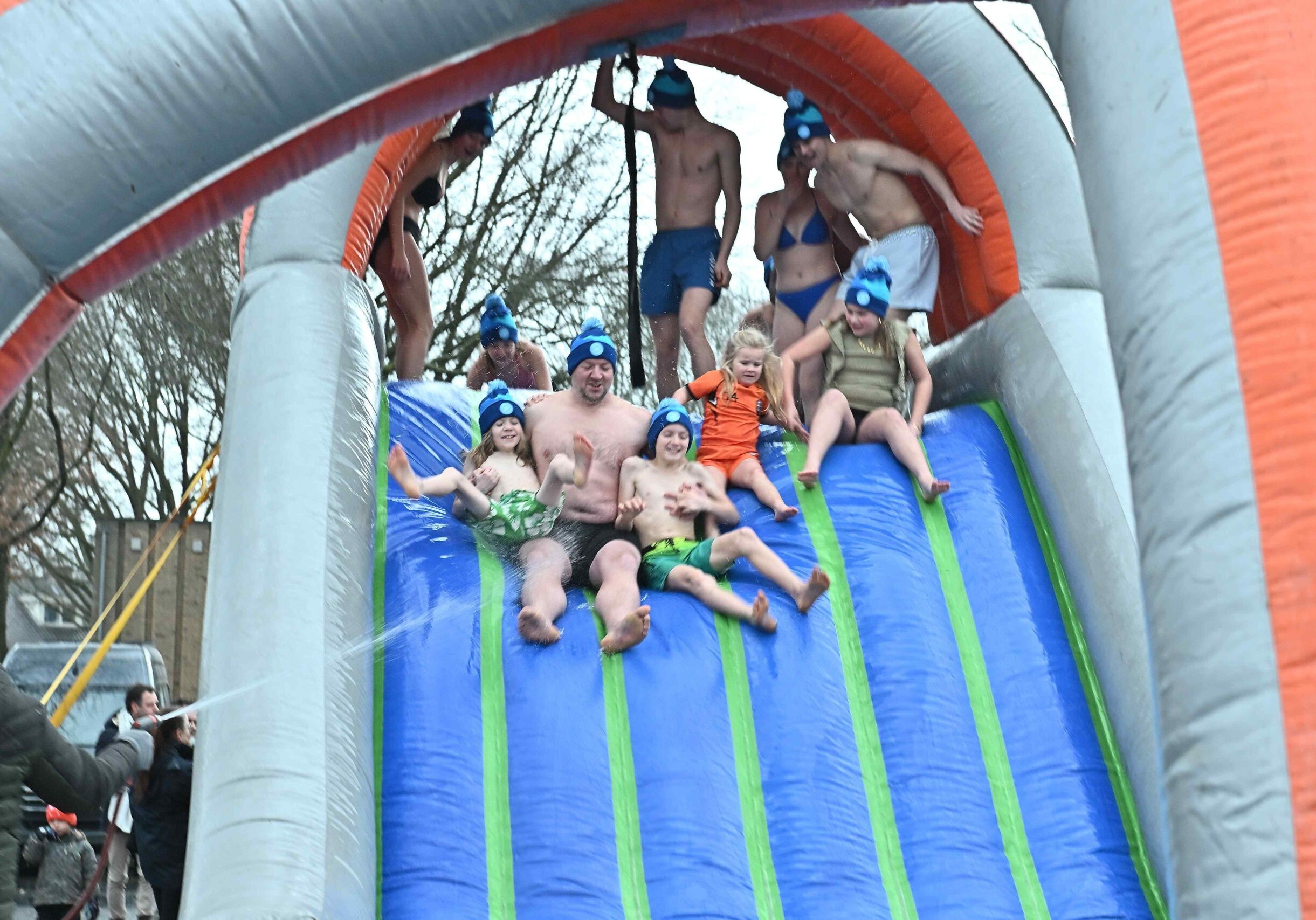 House of Cars Nieuwjaarsduik